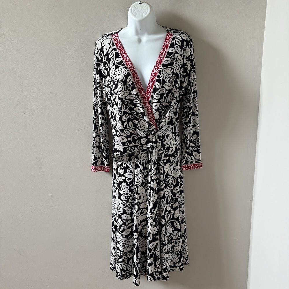 Donna Morgan Crossover Front Midi Dress, Size 10, Poly Spandex (no tags)
